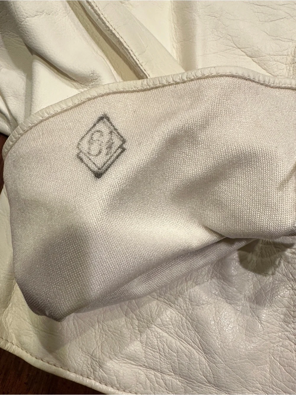 White kid leather gloves